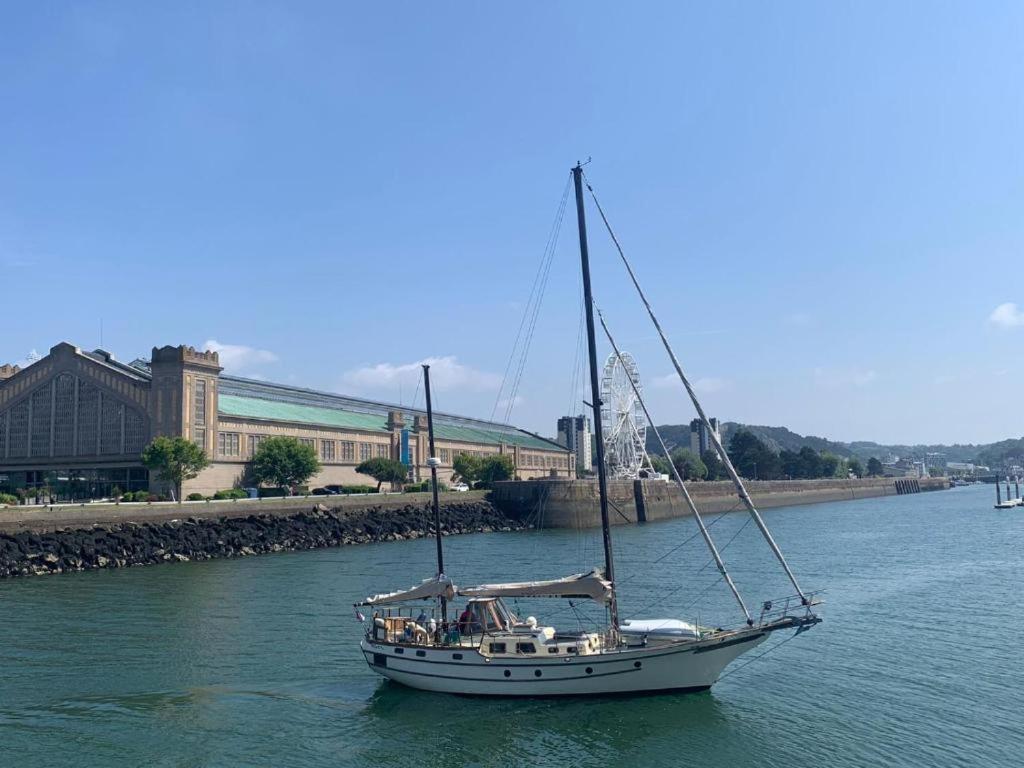 Le Hublot - Meuble Tourisme Classe 3 Etoiles Cherbourg-en-Cotentin Buitenkant foto